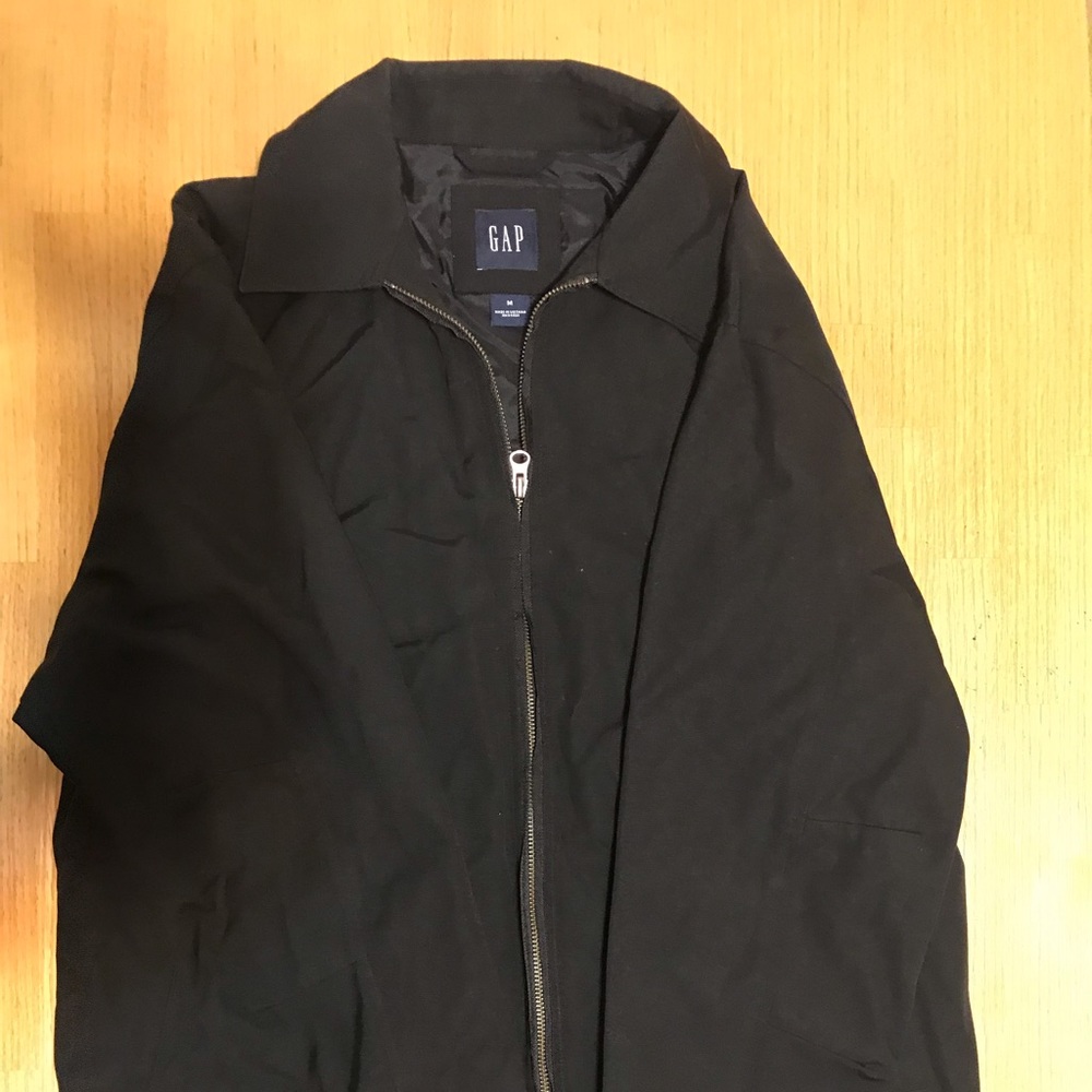 Gap Men’s Light Jacket - image 1